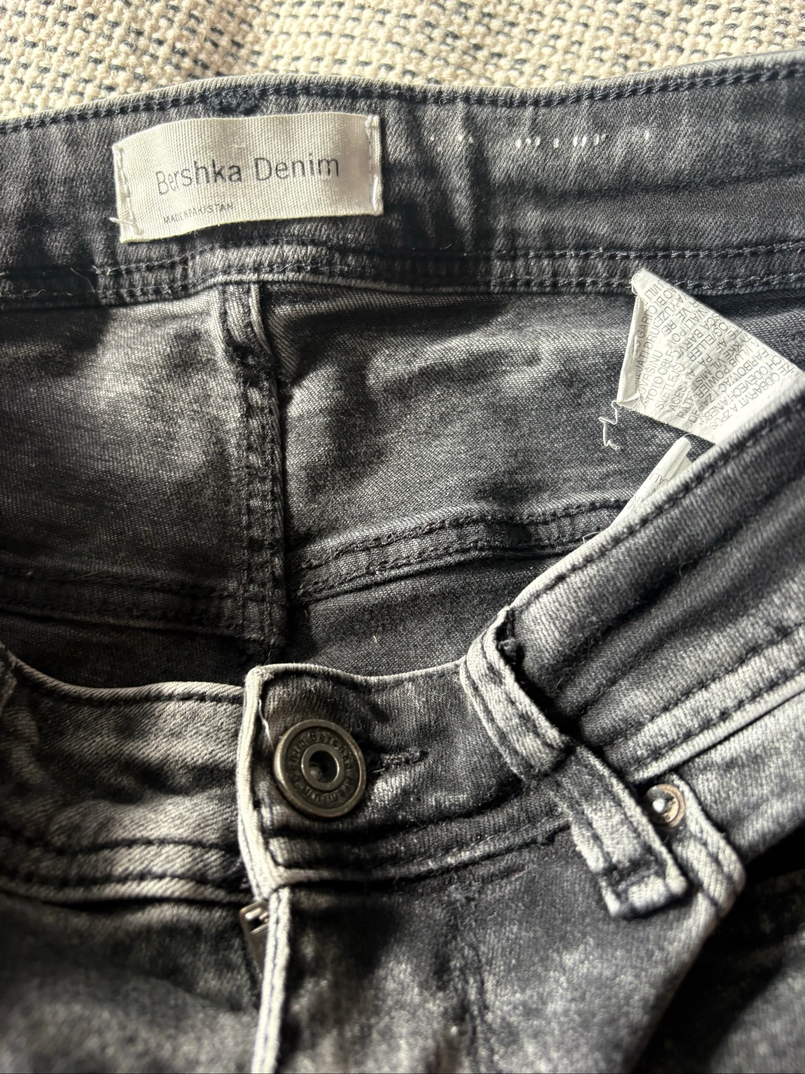 short en jean bershka denim gris délavé bermuda déchiré homme taille 38 m – photo 3